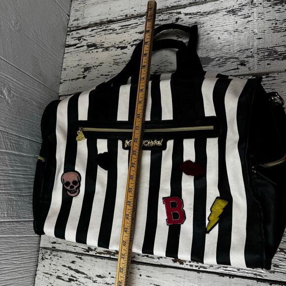 Betsey Johnson Striped Weekender Travel Duffle Bag Black White Floral Interior - Picture 3 of 12